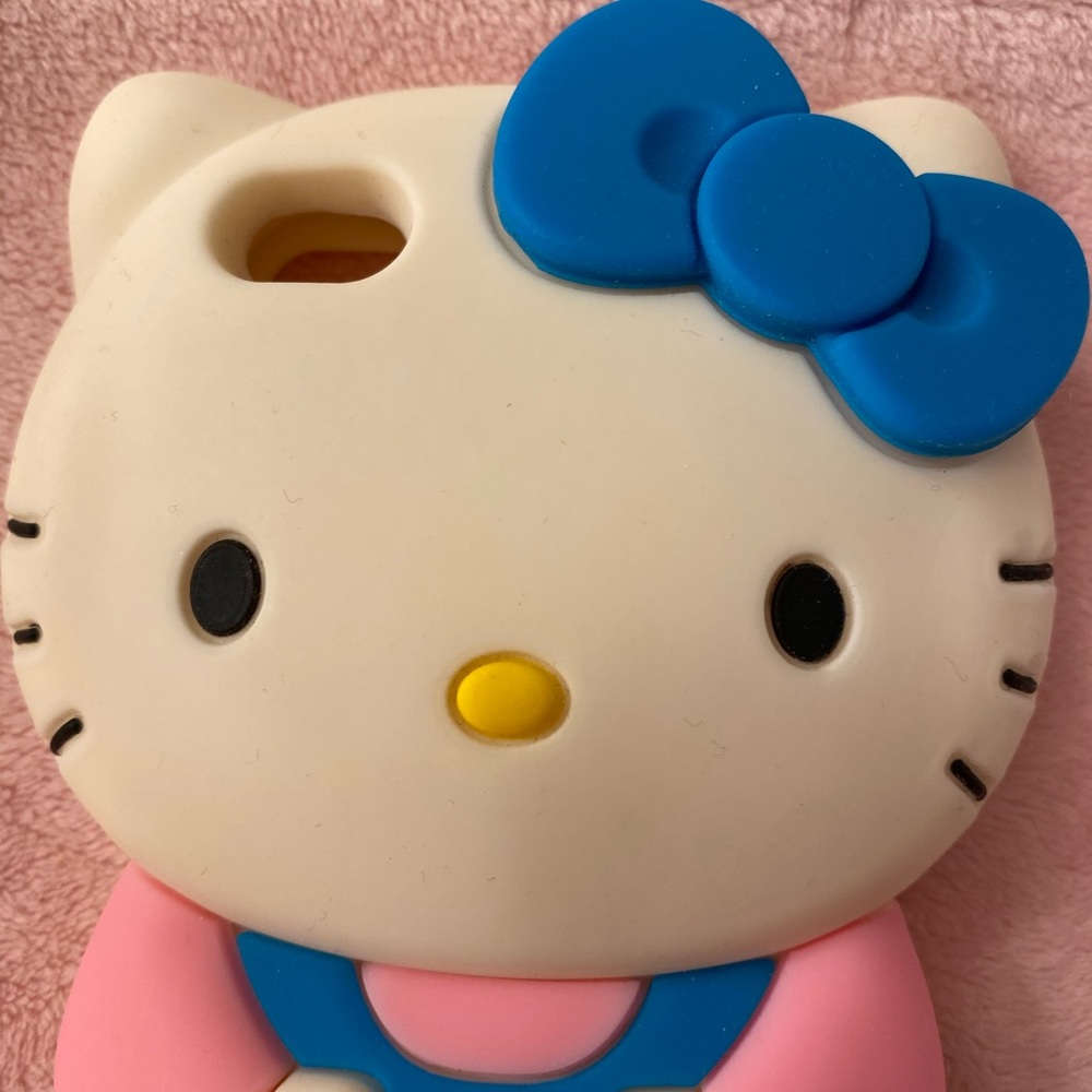 Hello kitty iPhone 4 case - Picture 7 of 7